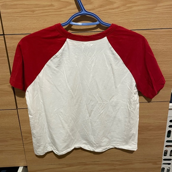 Tshirt - Picture 2 of 2